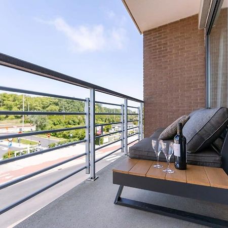 Huswell - Bright Apartment With Parking Near The Beach Bredene Exterior photo